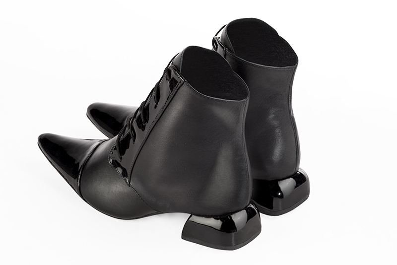 Gloss black women's ankle boots with laces at the front. Tapered toe. Low flare heels. Rear view - Florence KOOIJMAN